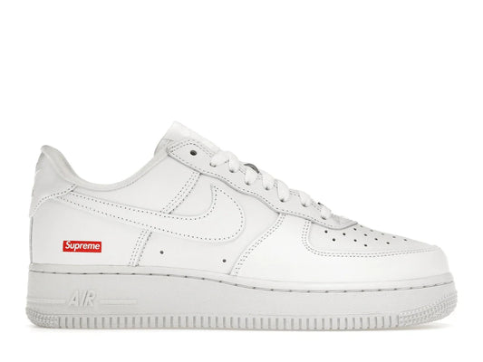Nike Air Force 1 basse Supreme coloris blanc