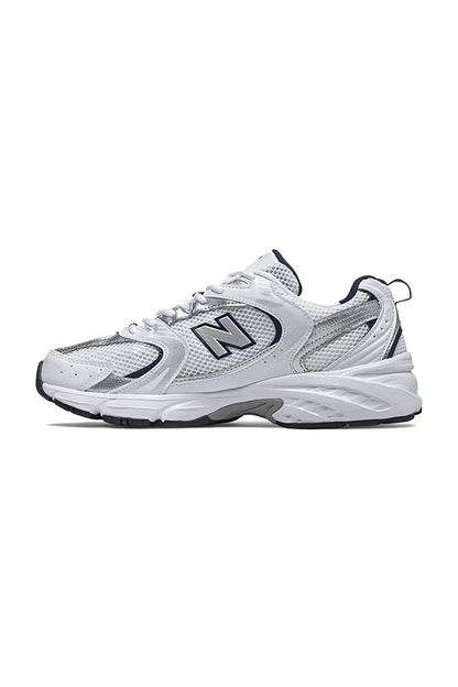 New Balance 530 coloris blanc/argent/bleu marine