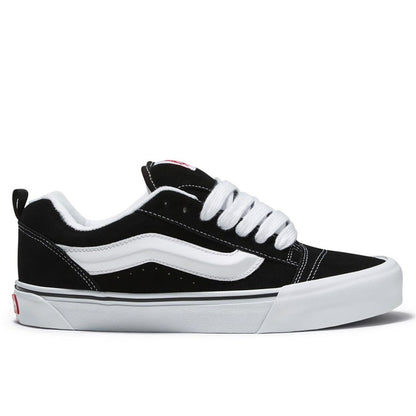 Vans Knu Skool coloris noir/blanc